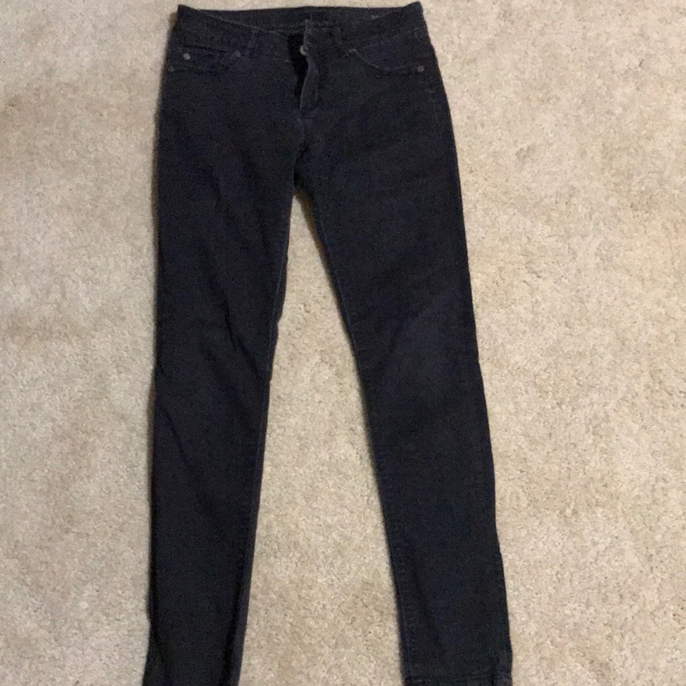 Black skinny Jean from Zara.